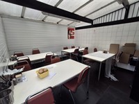 freehold sandwich bar seated - 2