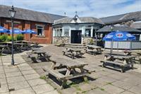 pub restaurant prominent location - 2