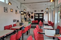 established cafe widnes - 3