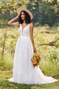 award-winning global bridal brand - 3