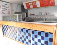 closed double-fronted fish chip - 2