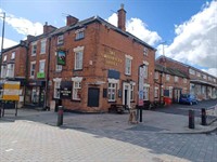 to let pubs uttoxeter - 1