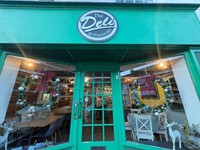thriving pershore deli catering - 1