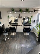 rare freehold salon beauly - 2