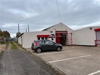 highly regarded motor garage - 1