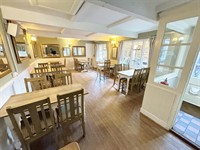 waterside village pub restaurant - 2