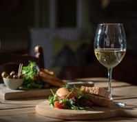 established gastropub wells somerset - 2