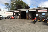 established tyre mot centre - 1