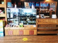 superbly fitted coffee shop - 2