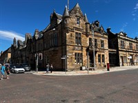 excellent opportunity town centre - 1