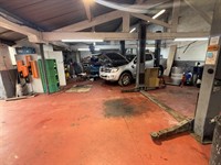 vehicle servicing repairs bodyshop - 3