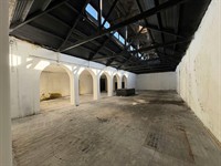 large retail space available - 2