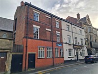 to let pubs bolton - 1
