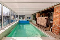 detached seven bedroom home - 2