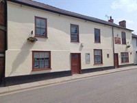 freehold pubs presteigne - 1