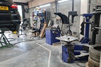 alloy wheel bodywork garage - 3