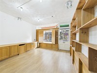 retail forres - 2