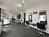 vacant retail unit - 3