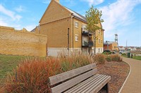 luxury apartment ebbsfleet - 2