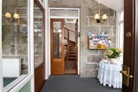 willowbank guest house - 3