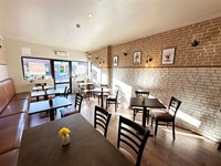 easy to operate café - 2