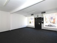 10 high street vacant - 3
