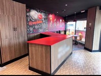 fast food chicken restaurant - 3