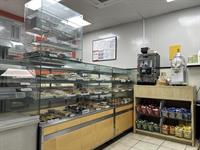 popular thriving bakery - 1