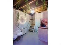stylish beauty spa business - 2