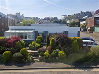 immaculate home with income - 1