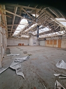 5 350 sq ft - 2