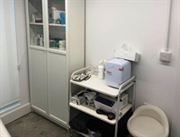 forced-sale hair beauty-salon ideal - 3
