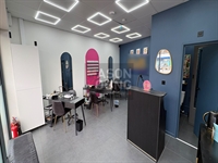 compact yardley retail premises - 2