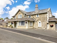 quintessential detached guest house - 1