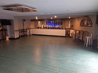 investment nightclub withtwo residential - 2