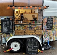 established vintage horsebox crêpe - 2