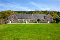 stunning steading holiday lets - 1