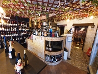 specialist off-licence wine-bar-full a3 - 2