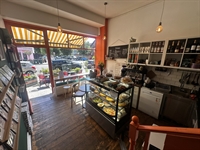licensed cafe with three-bedroom - 1