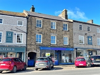 prime retail premises leyburn - 1