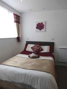 11 bedroom hotel - 2