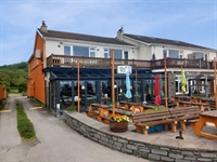 established beachside bar restaurant - 1
