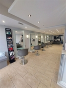 high end established hairdressing - 1