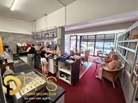 café restaurant with accommodation - 3