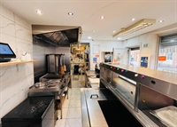 fully fitted fish andchip - 1