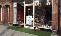 established hair beauty salon - 1