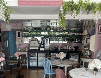 fully equipped daytime café - 1