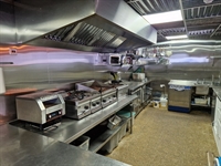 established beach cafe restaurant - 3