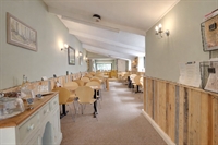 successful lock up restaurant - 3
