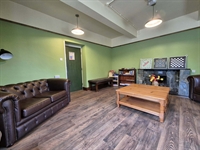 gwynedd 12 bedroom hostel - 2